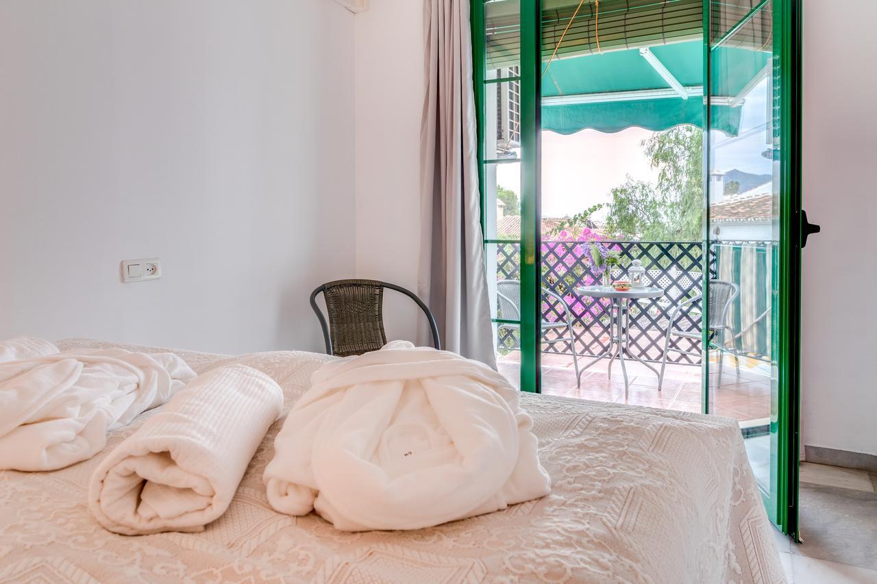 Hostal Alegre Nerja Ngoại thất bức ảnh